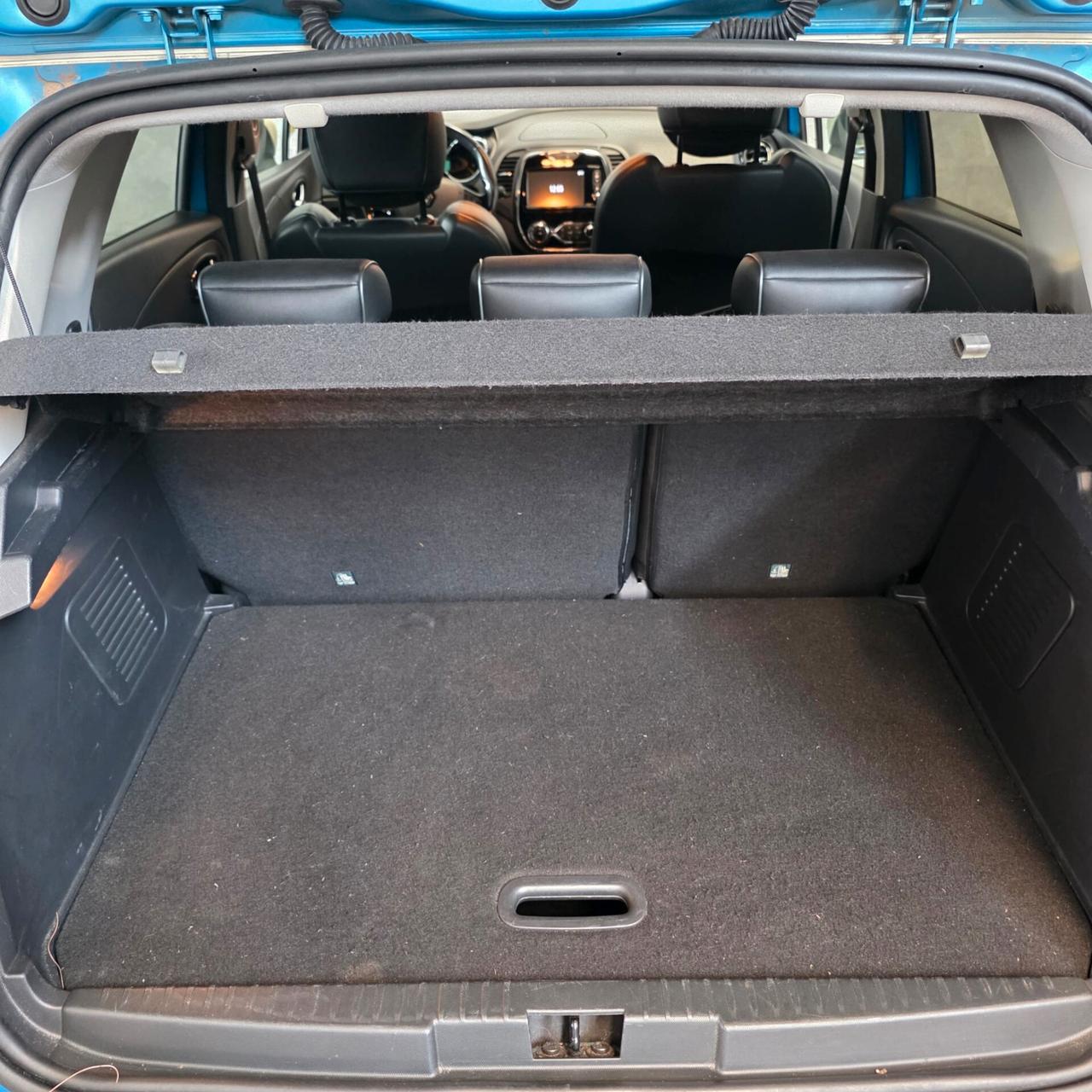 Renault CAPTUR 1.2 BENZINA AUTOMATICA FULL