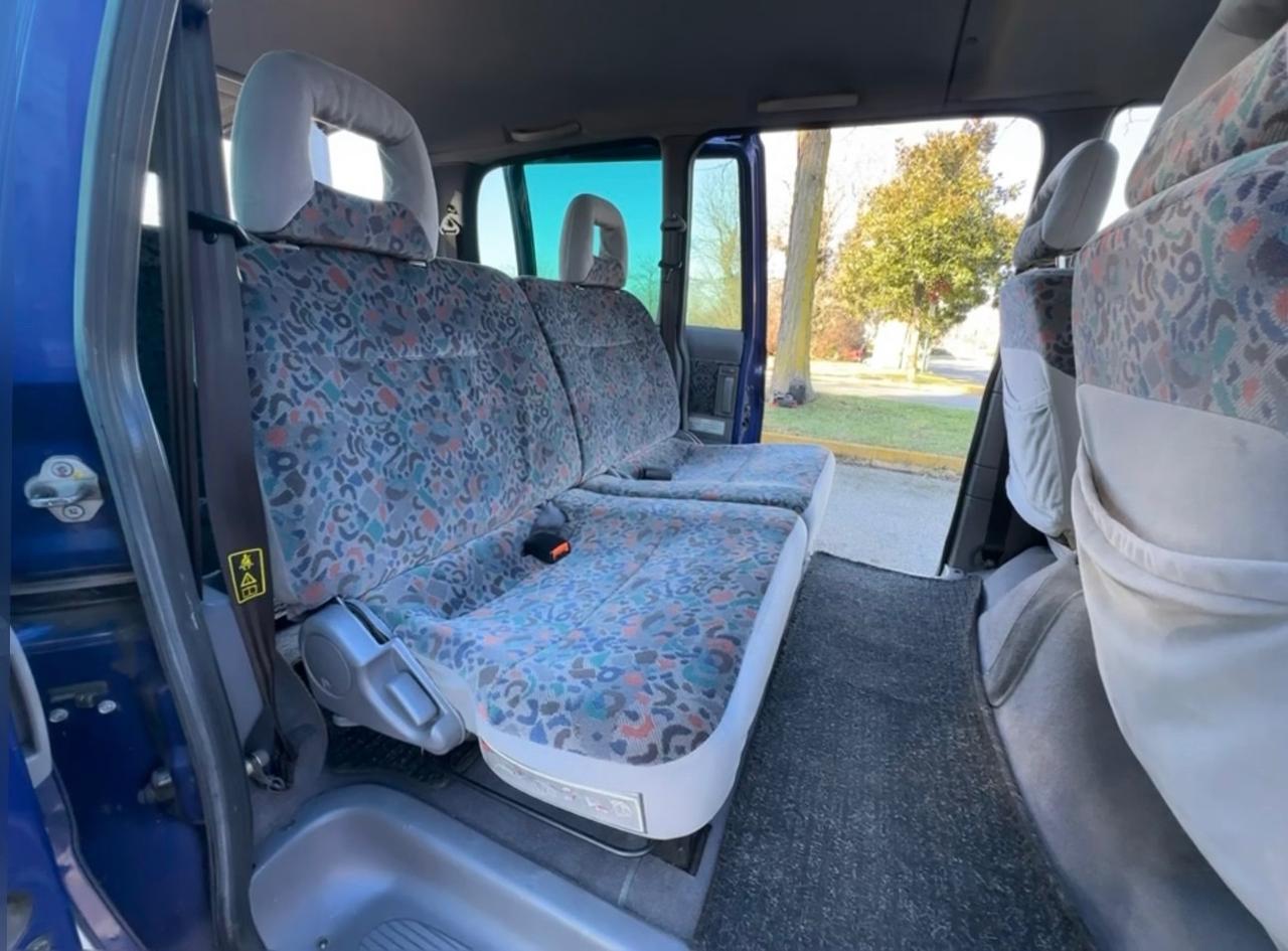 Nissan Serena 1.6i 16V cat 5 porte SLX