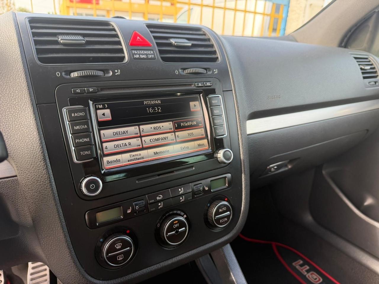 Volkswagen Golf GTI 2.0 16V TFSI 5p.