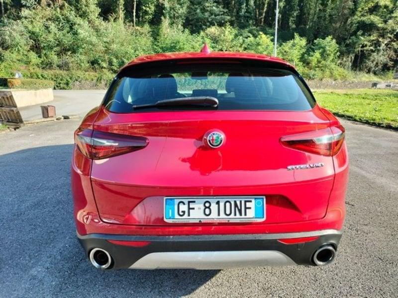 Alfa Romeo Stelvio 2.2 Turbodiesel 160 CV AT8 RWD Business