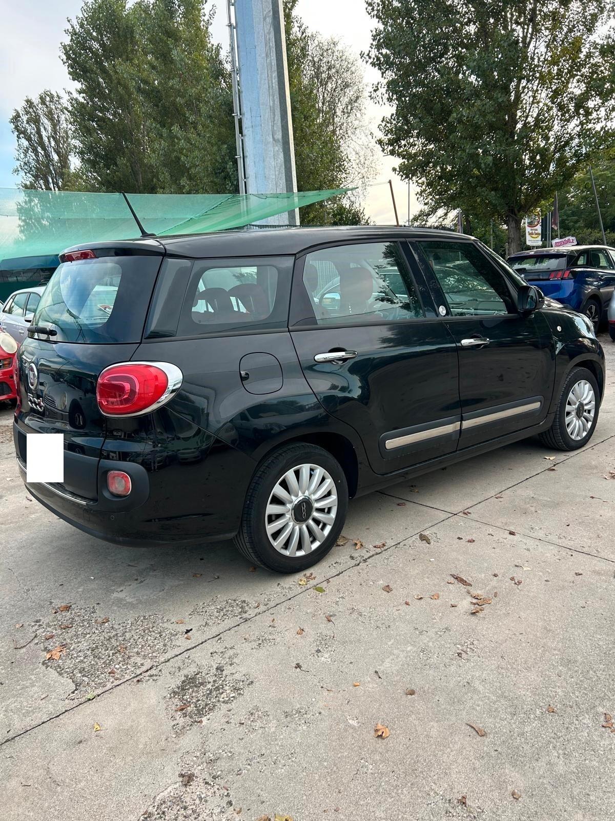 Fiat 500L Living 1.6 Multijet 105 CV Lounge OK NEO PATENTATI