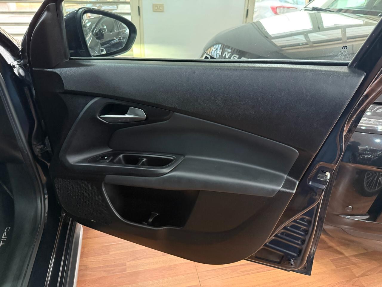 FIAT TIPO 1.6 MJT 130CV CROSS 5PORTE - 2022