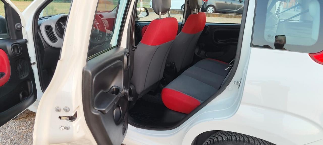 Fiat Panda 1.2 Lounge ANNO 2015