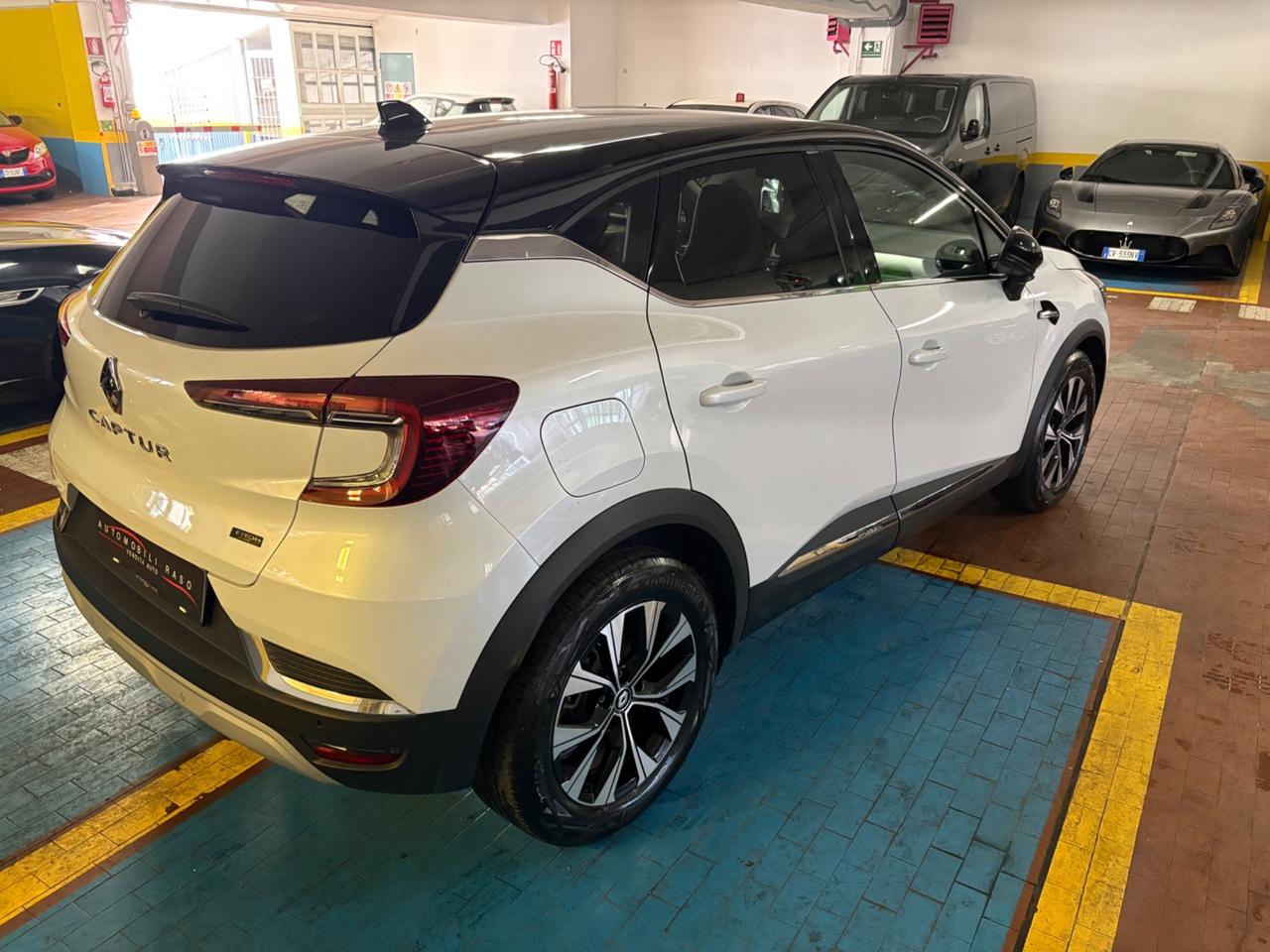 Renault Captur Full Hybrid E-Tech 145 CV Techno