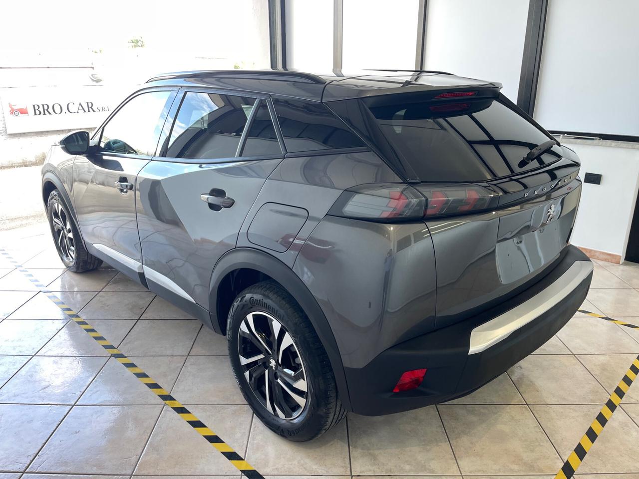 Peugeot 2008 1.2 100cv Allure-NO VINCOLO DI FINANZIAMENTO