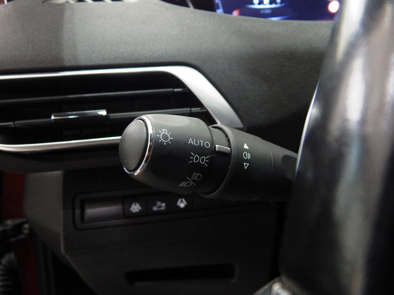 Peugeot 3008 1.5 bluehdi GT Line Aut TETTO-NAVI-PELLE-PARK