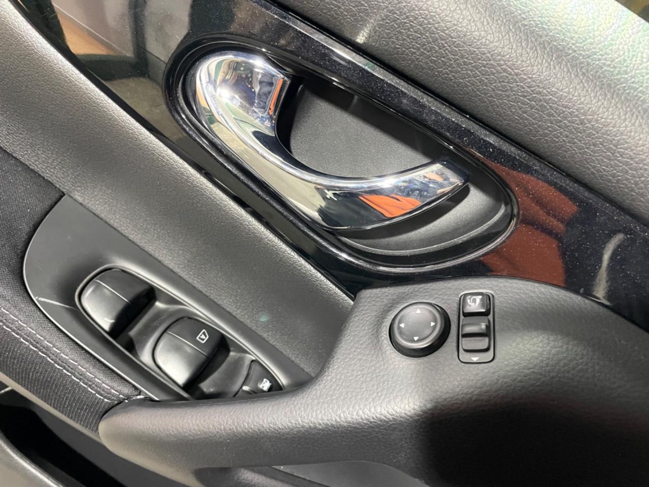 Nissan Qashqai 1.6 dCi 2WD N-Connecta 73.000 km originali