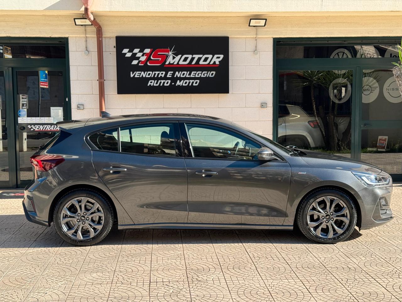 FORD FOCUS 1.5 ECOBLUE 120CV ST LINE AUTOMATICA