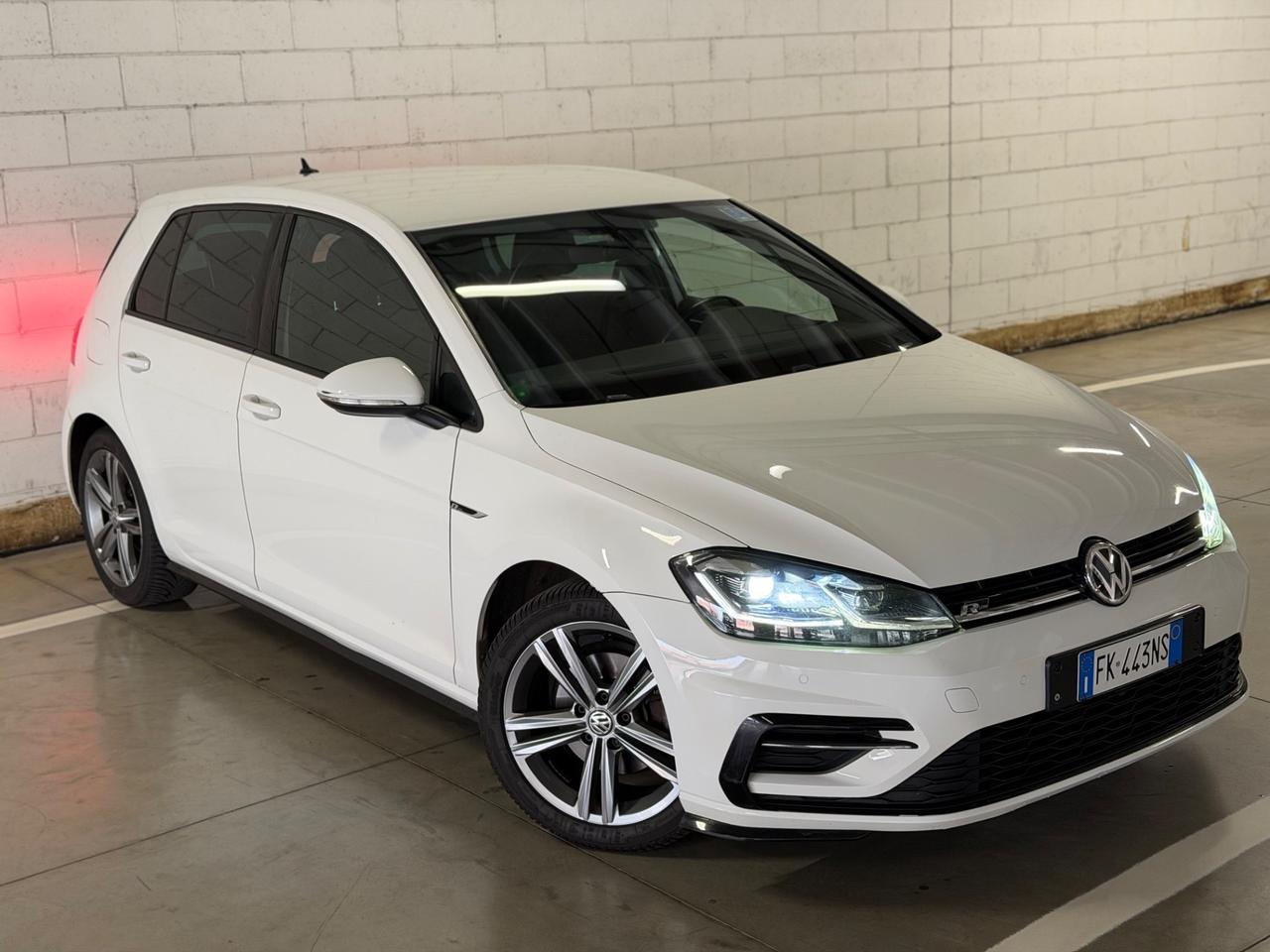 Volkswagen Golf 1.4 TSI 125CV DSG R Line