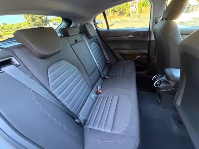 ALFA ROMEO Stelvio 160CV+RETROCAMERA+2PDC+PACK BLACK