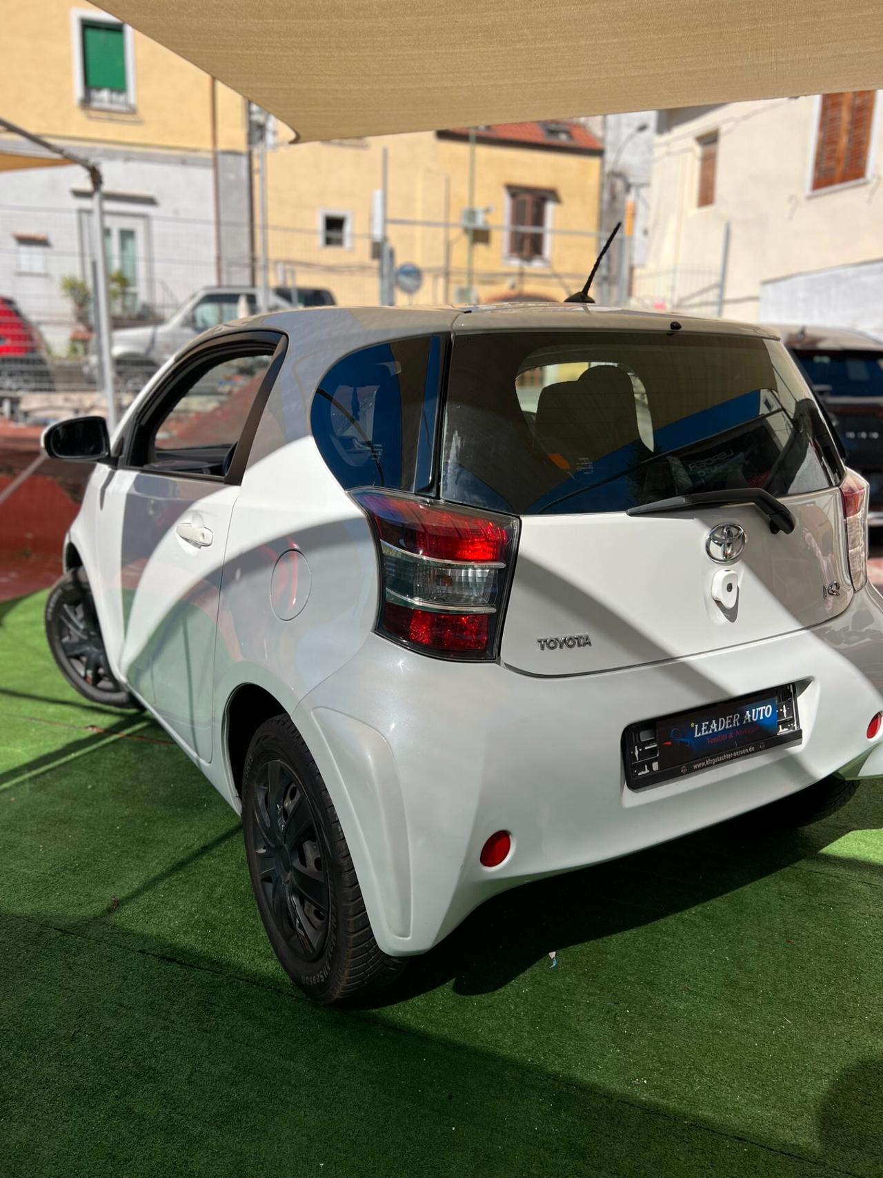 Toyota iQ 1.0 Multidrive