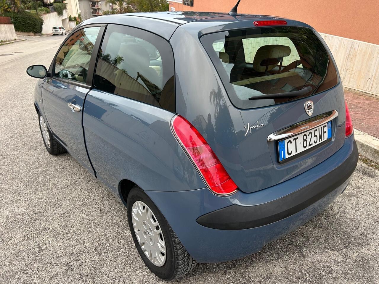 Lancia Ypsilon 1.2 benz. Ideale per neopatentati