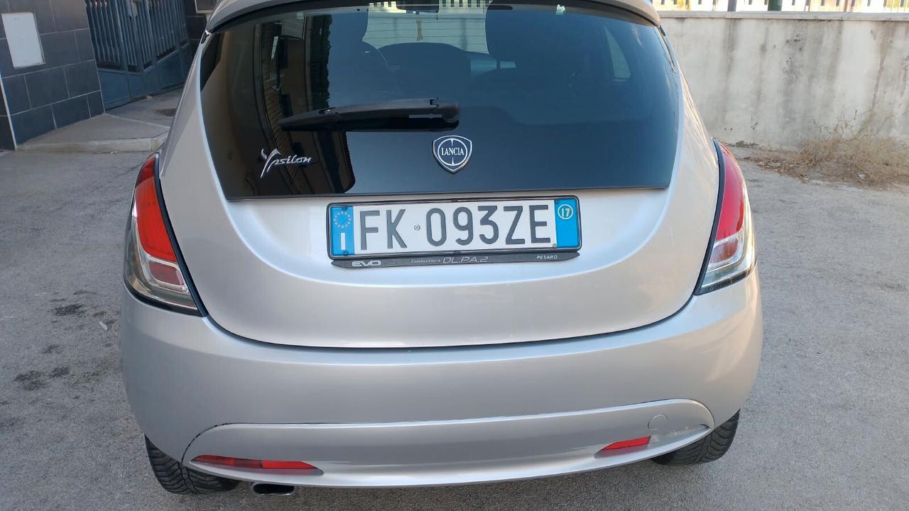 Lancia Ypsilon 1.2 69 CV 5 porte GPL Ecochic Gold