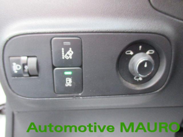 CITROEN C3 PureTech 82 GPL Shine - NEOPATENTATI