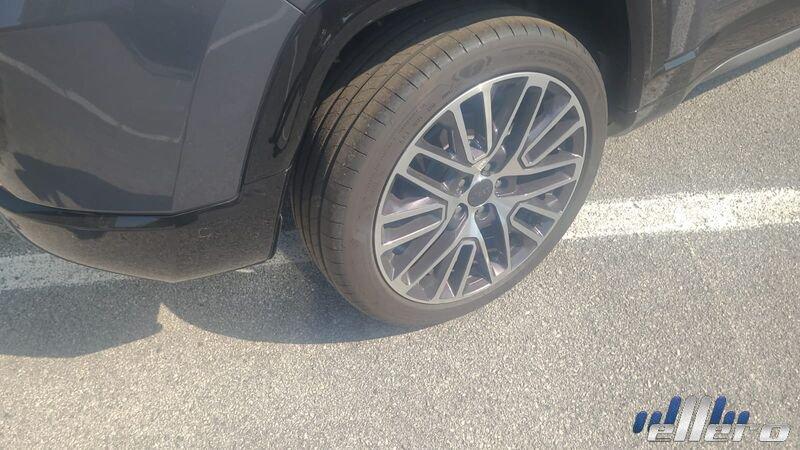 Jeep Compass e-Hybrid My24 Summit