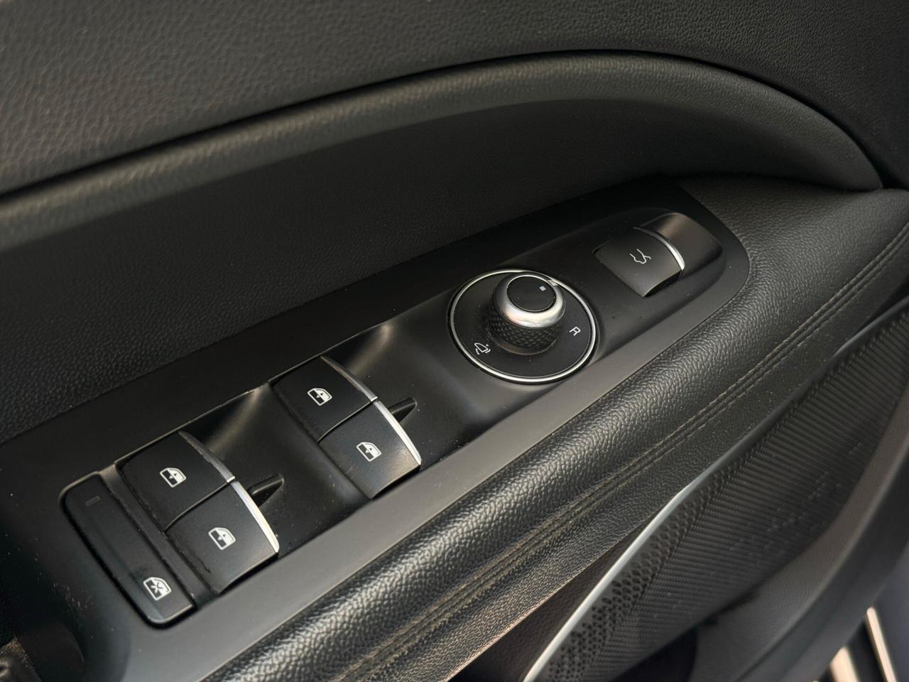 Alfa Romeo Stelvio 2.2 Turbodiesel 190 cv AT8 Q4 Executive