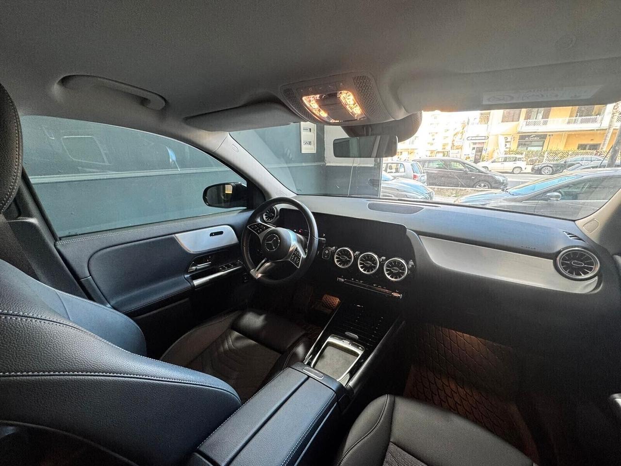 Mercedes-benz GLA 180 d Automatic AMG Line Premium Plus