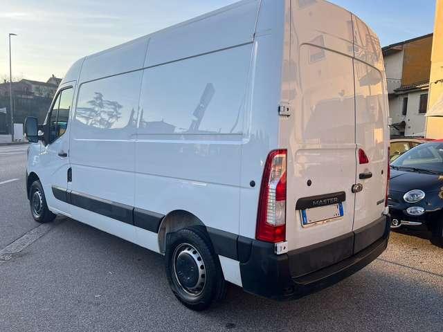 Renault Master 2.3 D 136 CV MH2 PASSO MEDIO