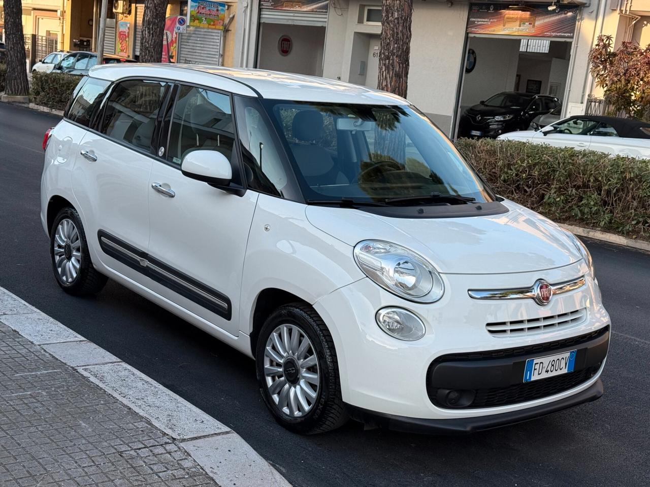 Fiat 500L Living 1.6 MJT 120CV Lounge *NAVI - 2016