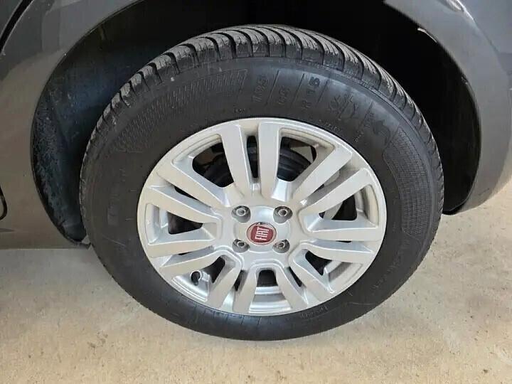 Fiat Punto Evo Benzina Euro 6 Neopatentati