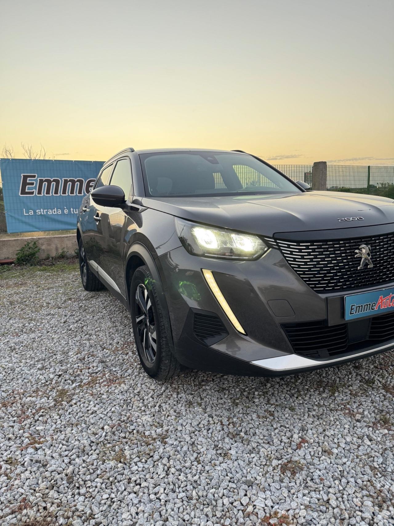 Peugeot 2008 PureTech 100 S&S Allure