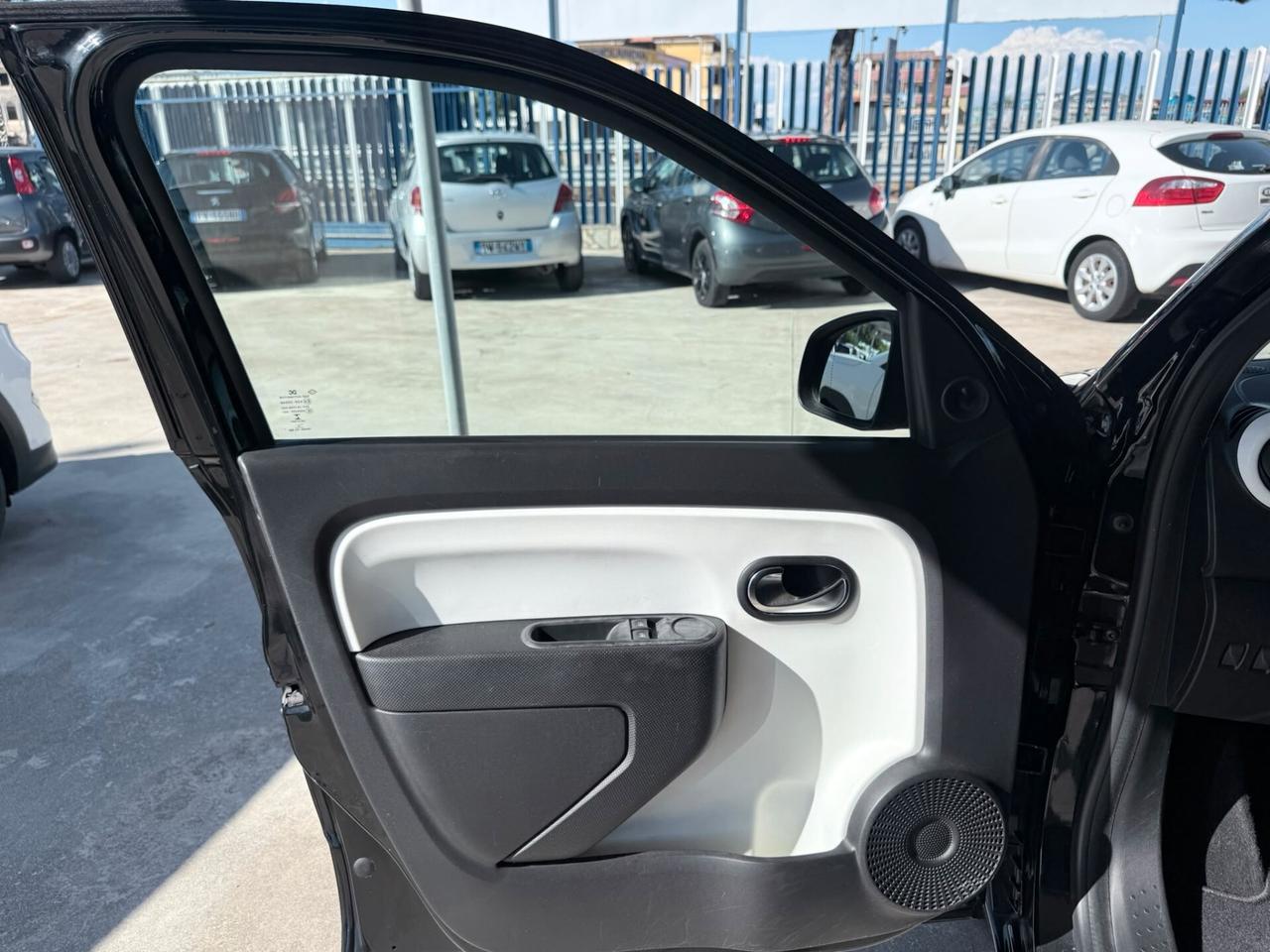 Renault Twingo 1.0 SCe Live