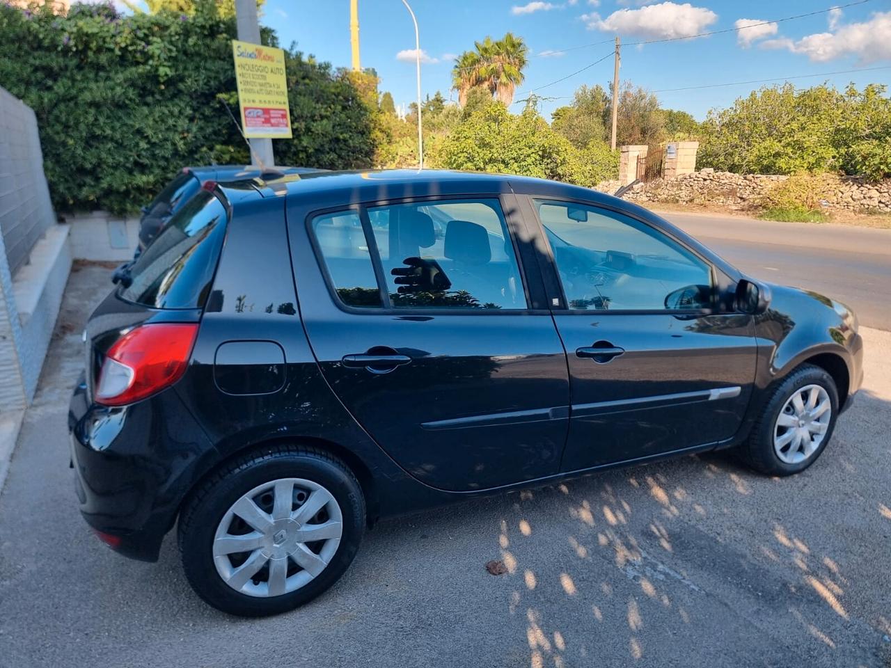 Renault Clio 1.2 16V 5 porte GPL Confort