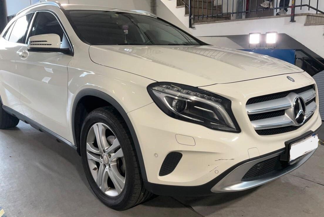 Mercedes-benz GLA 200 GLA 200 CDI Automatic 4Matic Sport