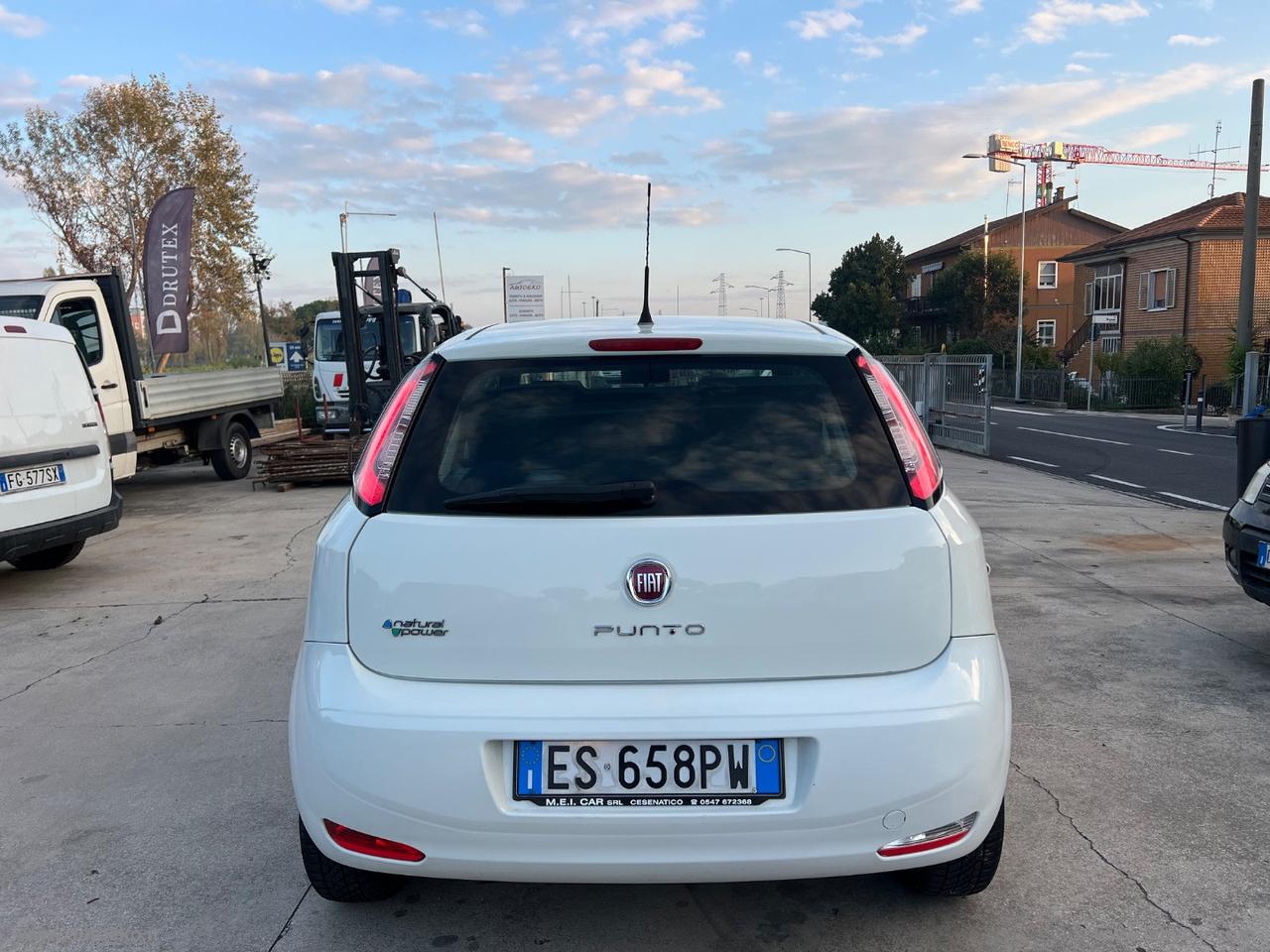 FIAT Punto Evo 1.4 5p. Active Natural Power