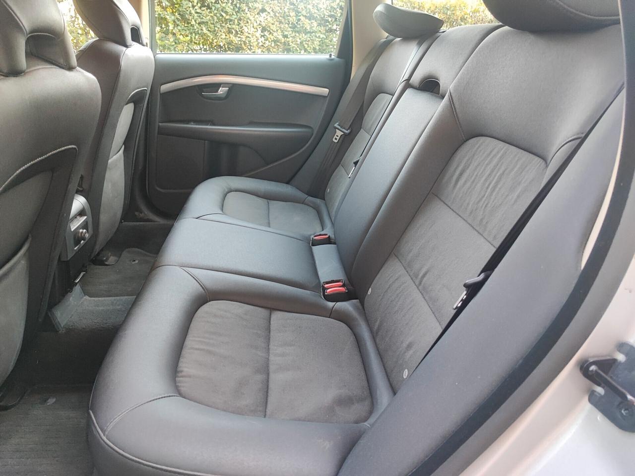 Volvo V70 2.0 Benz/GPL 145 CV kinetic