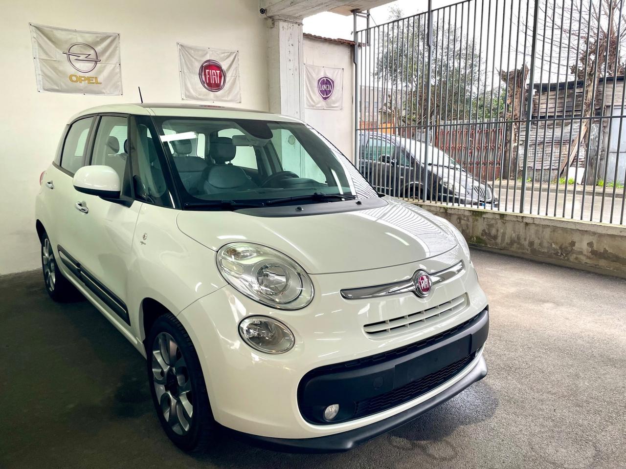 Fiat 500L 1.6 Multijet 105 CV Lounge tetto nav sensori ecc dal nord