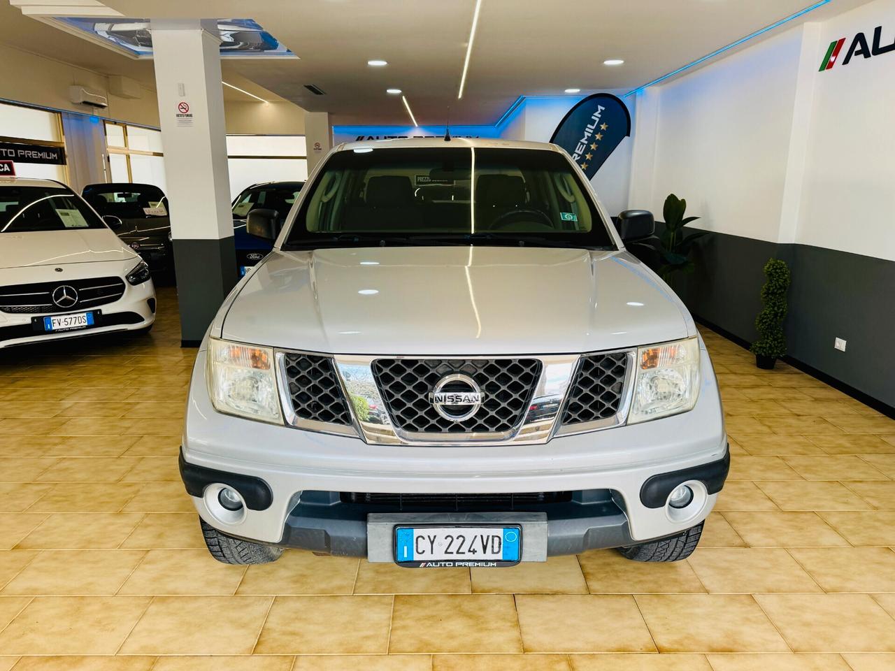 Nissan Navara 2.5 dCi 4 Porte Double Cab 174Cv Autom - Perfetto!!!