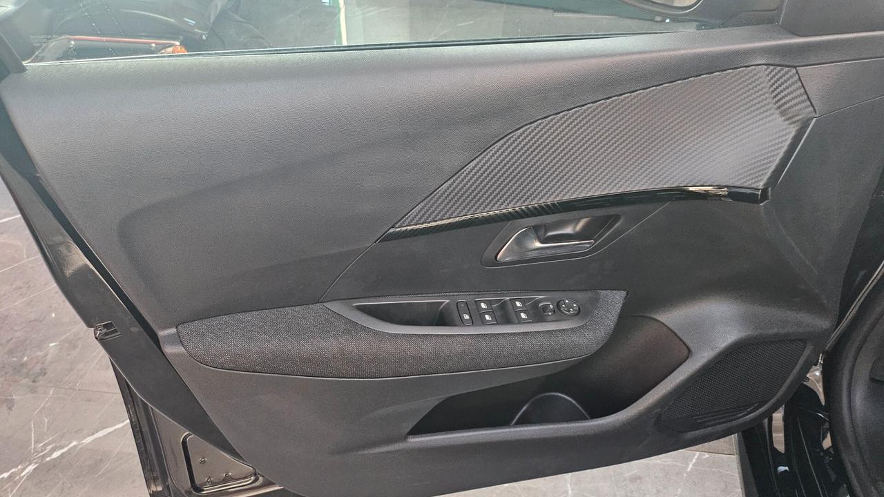 Peugeot 208 Hybrid 110 e-DCS6 Style
