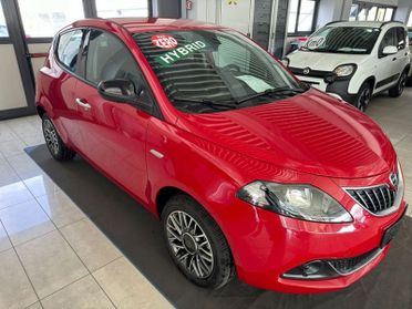 Lancia Ypsilon 1.0 FireFly 5 porte S&S Hybrid Gold Plus