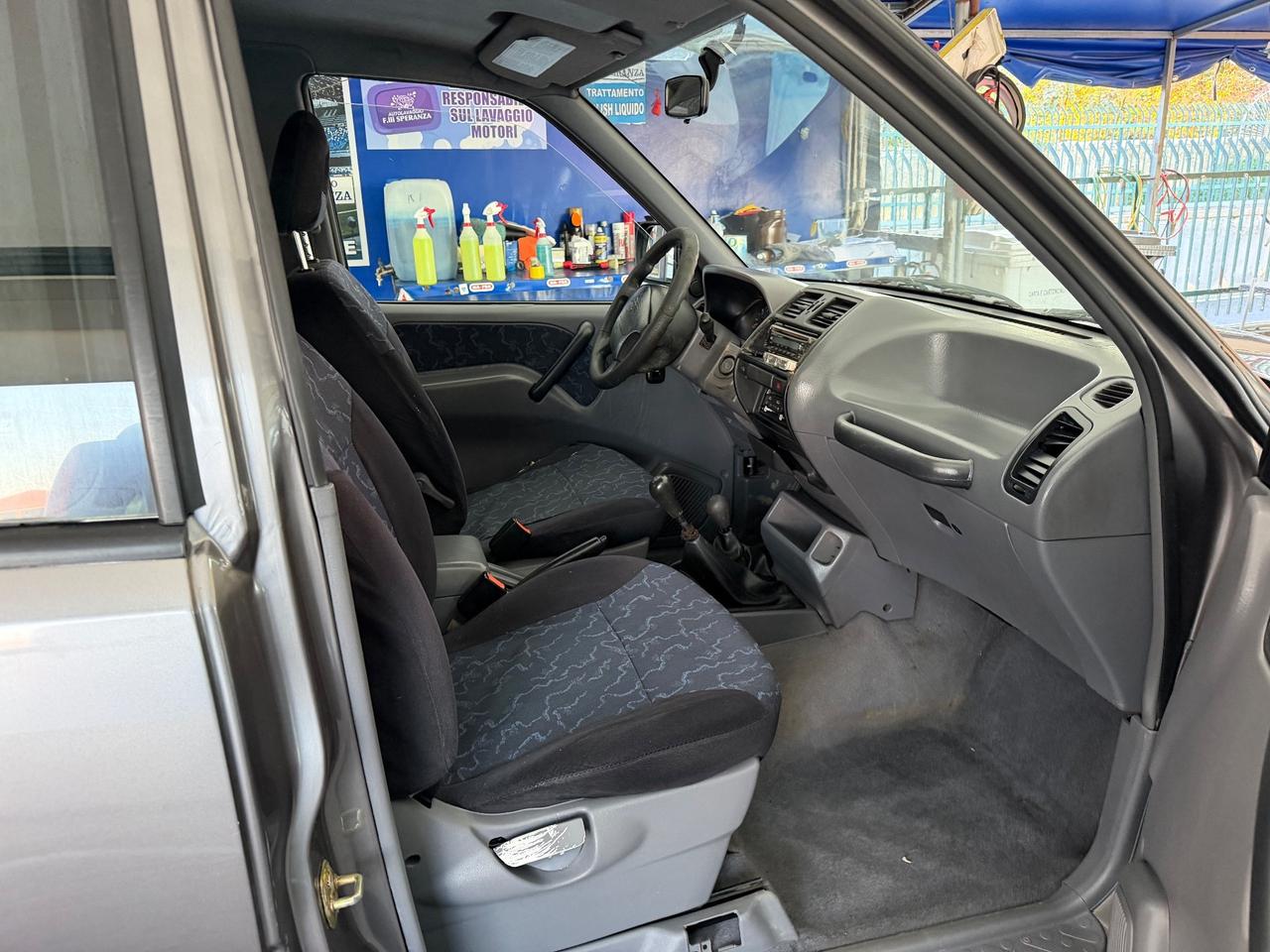 Nissan Terrano II 2.7 Tdi 3 porte SR