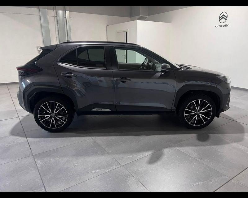 Toyota Yaris Cross 1.5h Lounge fwd 116cv e-cvt