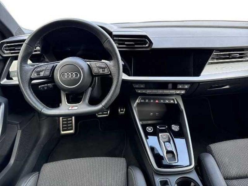 Audi A3 IV 2024 Sportback 35 2.0 tdi S line edition s-tronic