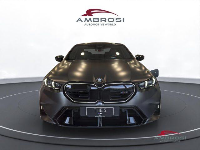BMW M5 Berlina Comfort Package