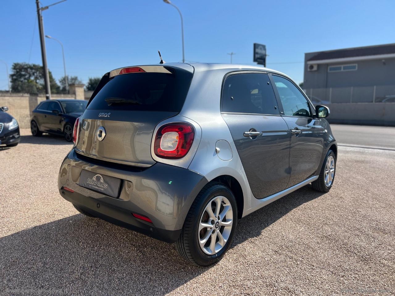 SMART forfour 70 1.0 twinamic Passion