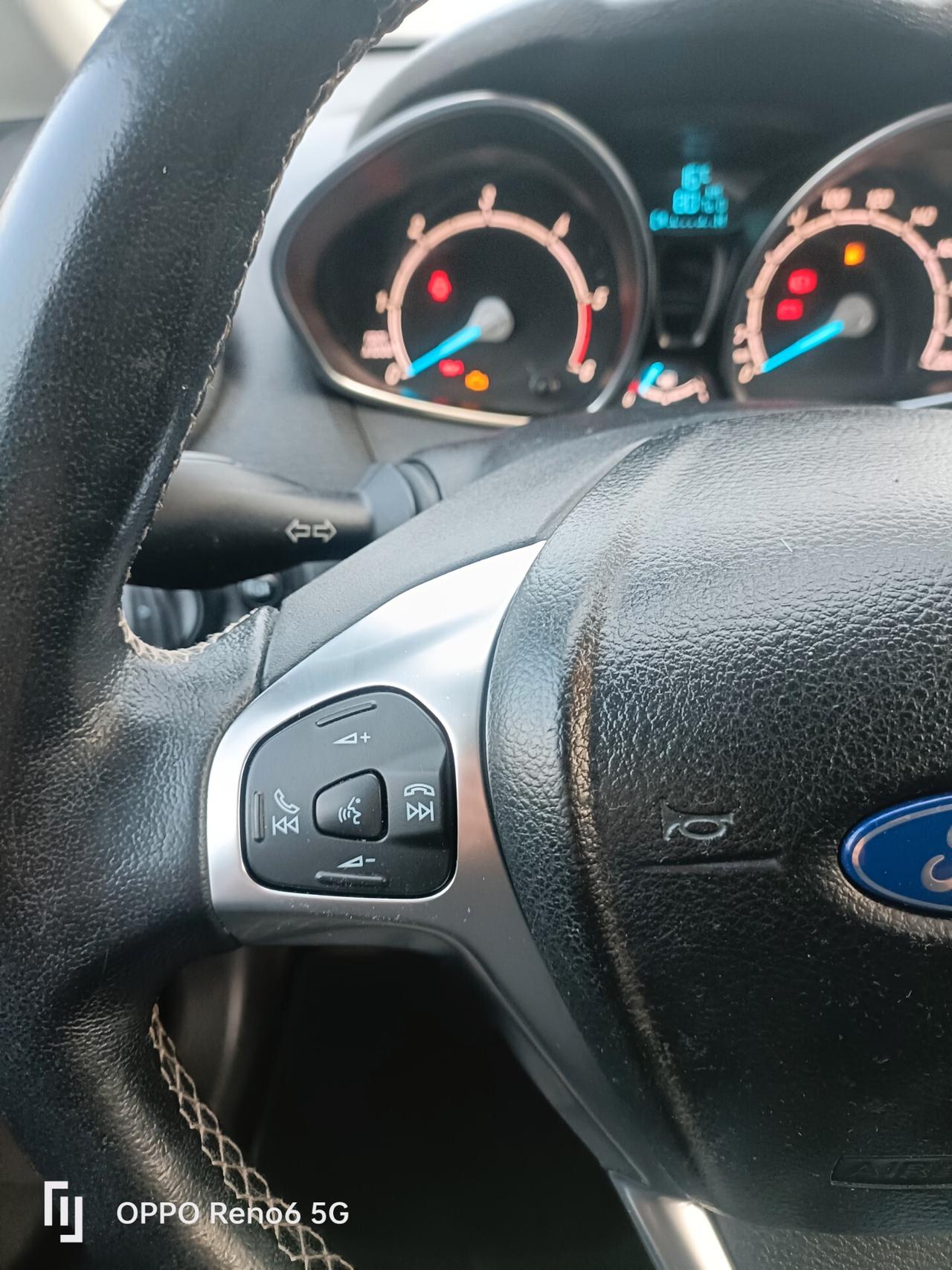 Ford Fiesta 1.5 TDCi 75CV 5 porte Titanium