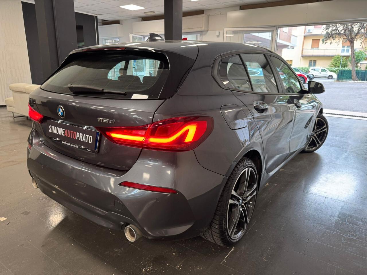 Bmw 118 118d 5p. Msport