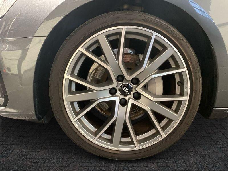 Audi A4 40 TDI quattro S tronic S line edition