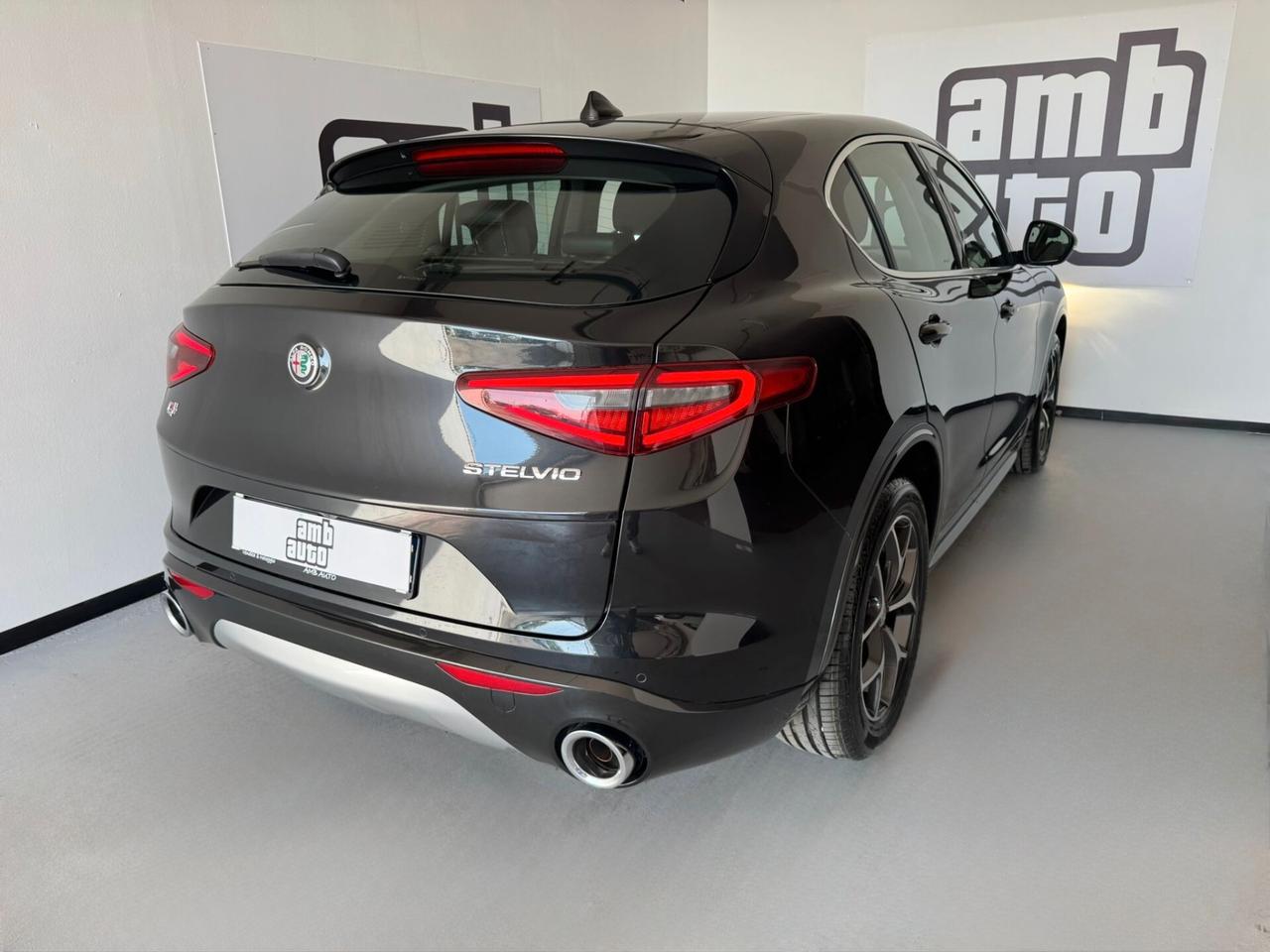 Alfa Romeo Stelvio 2.2 Turbodiesel 210 CV AT8 Q4 Ti