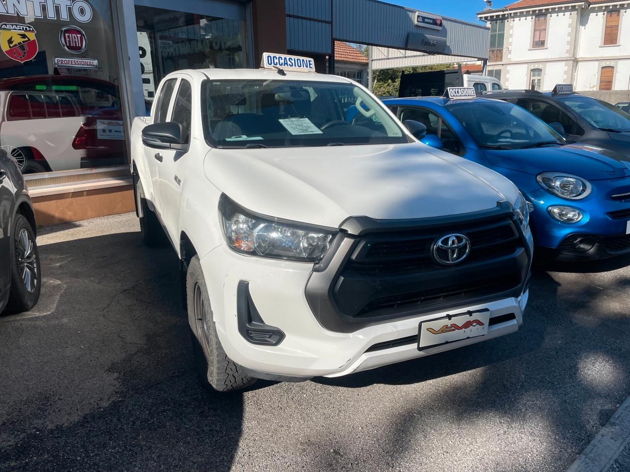 Toyota Hilux 2.4 D-4D 4WD 4 porte Double Cab Comfort