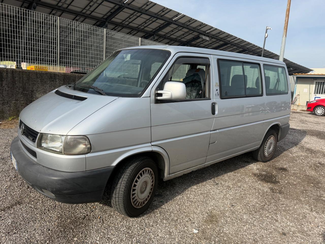 Volkswagen Caravelle/Multivan Caravelle 2.5 TDI/102CV L