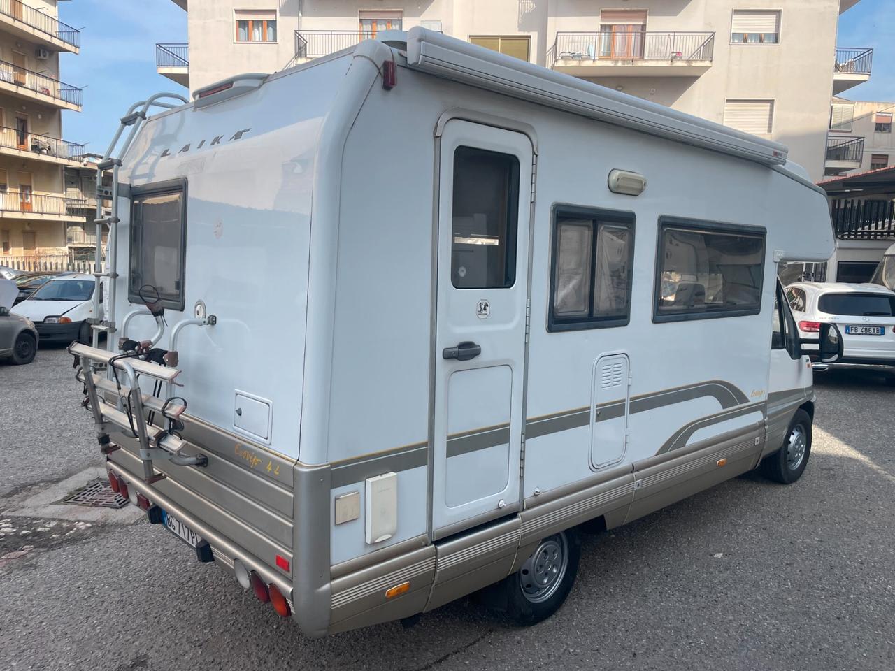 Laika ducato 2.8 DTI 122cv 5 posti letto