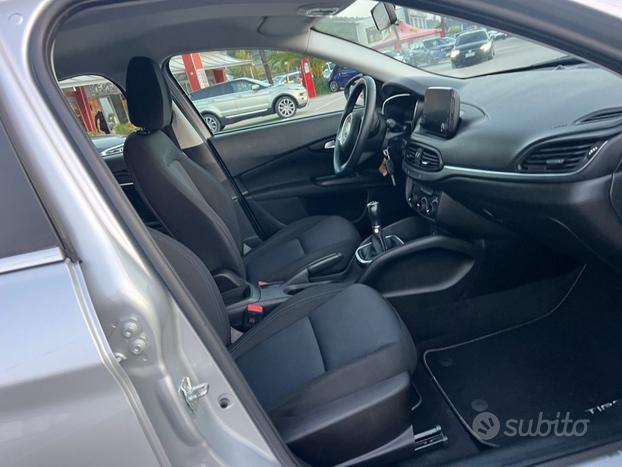 FIAT Tipo 1.3 Mjt S&S 5 porte Mirror