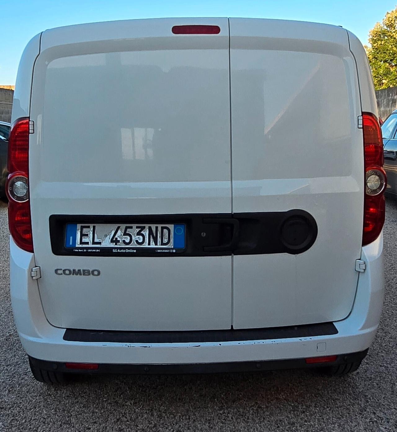 Opel Combo 1.6 CDTi 105CV PC-TN Club N1