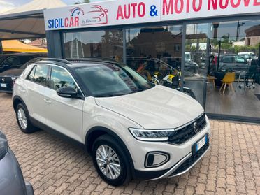 Volkswagen T-Roc 1.5 TSI ACT DSG R-Line