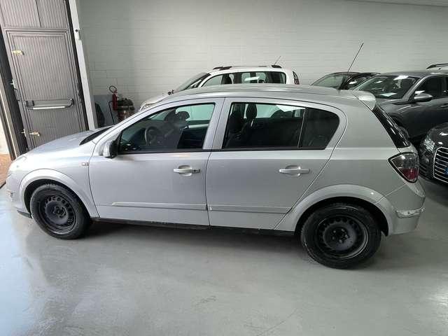 Opel Astra Astra III 2004 5p 1.6 Cosmo 115cv